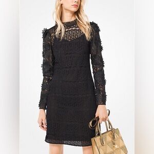 NWT: Michael Kors Floral Appliqué Lace Dress | Size: 6